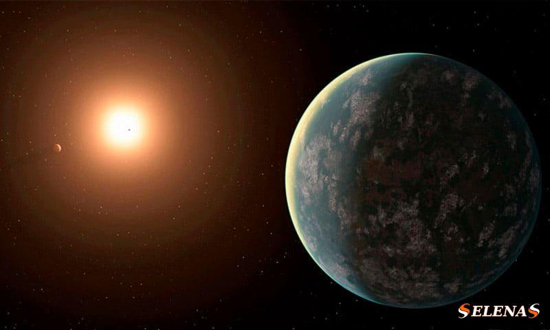 Моделирование предполагает, что одна из экзопланет вокруг молодой красной звезды