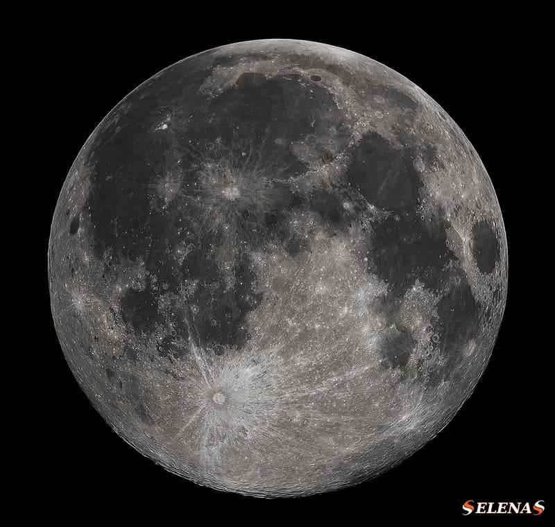 Было высказано предположение, что Луна могла быть пригодна для жизни в прошлом