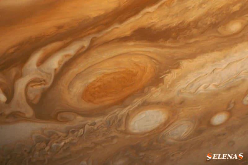 Красное пятно Юпитера