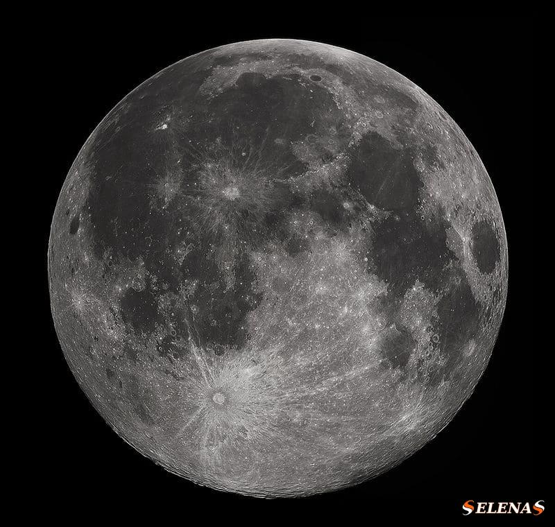 Луна Земли является пятой по величине луной в Солнечной системе