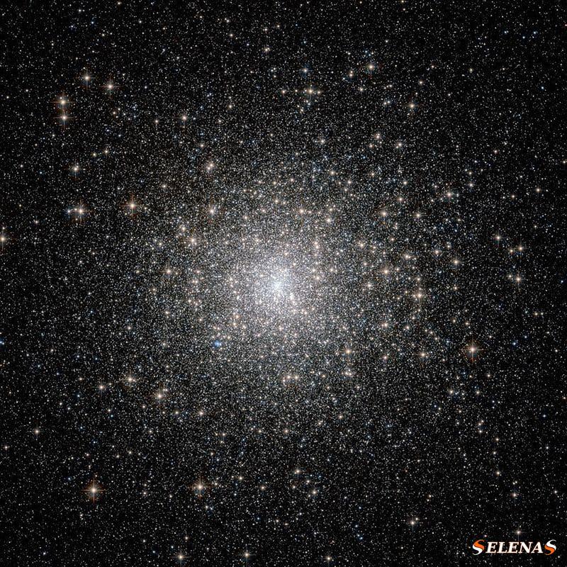 ослепительные звезды Мессье 15 выглядят свежими и новыми